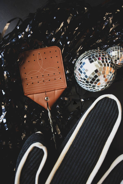 FLY SWAT IT * SADDLE BOOT STITCH