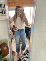 The Ariana 90’s straight jeans