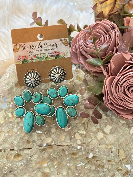 Turquoise cluster post earrings